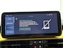Jeep Avenger 1st Edition 54 kWh | Automaat | LMV | Navigatie | Climate Control | Camera | Adaptive Cruise Control | Elektrische Achterklep | Stoel verwarming  | Apple carplay