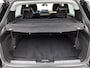 Jeep Avenger 1st Edition 54 kWh | Automaat | LMV | Navigatie | Climate Control | Camera | Adaptive Cruise Control | Elektrische Achterklep | Stoel verwarming  | Apple carplay