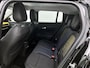 Jeep Avenger 1st Edition 54 kWh | Automaat | LMV | Navigatie | Climate Control | Camera | Adaptive Cruise Control | Elektrische Achterklep | Stoel verwarming  | Apple carplay