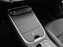 Jeep Avenger 1st Edition 54 kWh | Automaat | LMV | Navigatie | Climate Control | Camera | Adaptive Cruise Control | Elektrische Achterklep | Stoel verwarming  | Apple carplay