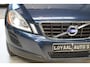 Volvo XC60 2.0 T5 Momentum | AUT | CRUISE | TREKHAAK | STOELVERW. | AIRCO | ELEK.RAMEN | APK | NAP.