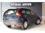 Volvo XC60 2.0 T5 Momentum | AUT | CRUISE | TREKHAAK | STOELVERW. | AIRCO | ELEK.RAMEN | APK | NAP.