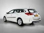 Toyota Auris Touring Sports 1.8 Hybrid Dynamic | Navigatie | Camera | Cruise Control | Climate Control | Dealer Onderhouden | Onderweg-naar-dealer