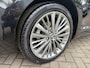 Toyota Avensis Touring Sports 1.8 VVT-i Executive -LEDER-CLIMA-CRUISECONTROL-TREKHAAK-1500 KG TREKGEWICHT-CAMERA-STOELVERWARMING-