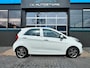 Kia Picanto 1.0 CVVT Design Edition Airco pdc Led Aux Usb Lm velgen Zeer nette Auto!!