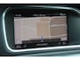 Volvo V40 1.5 T3 R-Design | Automaat | Navigatie | Stoelverwarming | Cruise / Clima control | LED | APK |