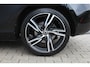 Volvo V40 1.5 T3 R-Design | Automaat | Navigatie | Stoelverwarming | Cruise / Clima control | LED | APK |