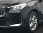 BMW iX1 xDrive30 Launch Edition 67 kWh 313pk Dealer O.H. | Adaptief M Onderstel | Camera | Stoelverwarming | Widescreen Navi | Sfeerverlichting | Apple Carplay | Navigatie | DAB | 18'' L.M. | Virtual | Cruise Control |