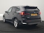 BMW iX1 xDrive30 Launch Edition 67 kWh 313pk Dealer O.H. | Adaptief M Onderstel | Camera | Stoelverwarming | Widescreen Navi | Sfeerverlichting | Apple Carplay | Navigatie | DAB | 18'' L.M. | Virtual | Cruise Control |