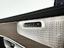 Volvo XC90 T8 Plug-in hybrid AWD Ultra Bright | SOH 100% | Panoramadak | 360° camera | Bowers & Wilkins | Luchtvering | Head-up display | Stoel- en Stuurverwarming