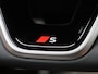 Audi SQ6 e-tron quattro 100 kWh 490 PK l Adaptive cruise control l Bang & Olufsen 3D l Elektrisch instel. voorstoelen l Geheugen best.stoel l Adaptieve S-luchtvering l Stoelverwarming voor en achter l Stuurverwarming l Glazen panoramadak l Navigatie l Climate control l MMI-bijrijdersscherm l 360 graden camera l Head-up display l Trekhaak l Elektrisch verstelbaar stuur l Alarm klasse III