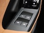 Audi SQ6 e-tron quattro 100 kWh 490 PK l Adaptive cruise control l Bang & Olufsen 3D l Elektrisch instel. voorstoelen l Geheugen best.stoel l Adaptieve S-luchtvering l Stoelverwarming voor en achter l Stuurverwarming l Glazen panoramadak l Navigatie l Climate control l MMI-bijrijdersscherm l 360 graden camera l Head-up display l Trekhaak l Elektrisch verstelbaar stuur l Alarm klasse III