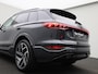 Audi SQ6 e-tron quattro 100 kWh 490 PK l Adaptive cruise control l Bang & Olufsen 3D l Elektrisch instel. voorstoelen l Geheugen best.stoel l Adaptieve S-luchtvering l Stoelverwarming voor en achter l Stuurverwarming l Glazen panoramadak l Navigatie l Climate control l MMI-bijrijdersscherm l 360 graden camera l Head-up display l Trekhaak l Elektrisch verstelbaar stuur l Alarm klasse III