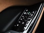 Audi SQ6 e-tron quattro 100 kWh 490 PK l Adaptive cruise control l Bang & Olufsen 3D l Elektrisch instel. voorstoelen l Geheugen best.stoel l Adaptieve S-luchtvering l Stoelverwarming voor en achter l Stuurverwarming l Glazen panoramadak l Navigatie l Climate control l MMI-bijrijdersscherm l 360 graden camera l Head-up display l Trekhaak l Elektrisch verstelbaar stuur l Alarm klasse III
