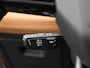Audi SQ6 e-tron quattro 100 kWh 490 PK l Adaptive cruise control l Bang & Olufsen 3D l Elektrisch instel. voorstoelen l Geheugen best.stoel l Adaptieve S-luchtvering l Stoelverwarming voor en achter l Stuurverwarming l Glazen panoramadak l Navigatie l Climate control l MMI-bijrijdersscherm l 360 graden camera l Head-up display l Trekhaak l Elektrisch verstelbaar stuur l Alarm klasse III