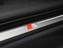 Audi SQ6 e-tron quattro 100 kWh 490 PK l Adaptive cruise control l Bang & Olufsen 3D l Elektrisch instel. voorstoelen l Geheugen best.stoel l Adaptieve S-luchtvering l Stoelverwarming voor en achter l Stuurverwarming l Glazen panoramadak l Navigatie l Climate control l MMI-bijrijdersscherm l 360 graden camera l Head-up display l Trekhaak l Elektrisch verstelbaar stuur l Alarm klasse III