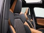 Audi SQ6 e-tron quattro 100 kWh 490 PK l Adaptive cruise control l Bang & Olufsen 3D l Elektrisch instel. voorstoelen l Geheugen best.stoel l Adaptieve S-luchtvering l Stoelverwarming voor en achter l Stuurverwarming l Glazen panoramadak l Navigatie l Climate control l MMI-bijrijdersscherm l 360 graden camera l Head-up display l Trekhaak l Elektrisch verstelbaar stuur l Alarm klasse III