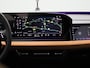 Audi SQ6 e-tron quattro 100 kWh 490 PK l Adaptive cruise control l Bang & Olufsen 3D l Elektrisch instel. voorstoelen l Geheugen best.stoel l Adaptieve S-luchtvering l Stoelverwarming voor en achter l Stuurverwarming l Glazen panoramadak l Navigatie l Climate control l MMI-bijrijdersscherm l 360 graden camera l Head-up display l Trekhaak l Elektrisch verstelbaar stuur l Alarm klasse III