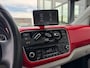 Volkswagen Up! 1.0 high up! * Panoramadak * Cruise Control * Stoelverwarming