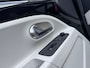 Volkswagen Up! 1.0 high up! * Panoramadak * Cruise Control * Stoelverwarming