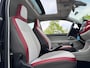 Volkswagen Up! 1.0 high up! * Panoramadak * Cruise Control * Stoelverwarming
