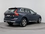Volvo XC60 2.0 T6 Plug-in hybrid AWD Core Bright 350PK | Wegklapbare Trekhaak | Schuif-/Kanteldak | All Season Banden | Stoel- en Stuurverwarming | Achterbankverwarming | Elektrische Kofferklep | Apple CarPlay & Android Auto