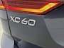 Volvo XC60 2.0 T6 Plug-in hybrid AWD Core Bright 350PK | Wegklapbare Trekhaak | Schuif-/Kanteldak | All Season Banden | Stoel- en Stuurverwarming | Achterbankverwarming | Elektrische Kofferklep | Apple CarPlay & Android Auto