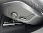 Volvo XC60 2.0 T6 Plug-in hybrid AWD Core Bright 350PK | Wegklapbare Trekhaak | Schuif-/Kanteldak | All Season Banden | Stoel- en Stuurverwarming | Achterbankverwarming | Elektrische Kofferklep | Apple CarPlay & Android Auto