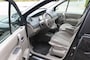 Renault Scenic 1.6-16V Privilege Luxe Uitv. AUTOMAAT-NAVIGATIE