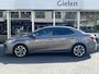 Toyota Corolla Sedan 1.6 VVT-i Executive | Trekhaak, Parkeersensoren, Half leer, Stoelverwarming, Climate control,1.300KG Trekgewicht, Uniek!