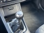 Toyota Corolla Sedan 1.6 VVT-i Executive | Trekhaak, Parkeersensoren, Half leer, Stoelverwarming, Climate control,1.300KG Trekgewicht, Uniek!
