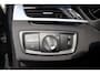BMW X1 SDrive20i - High Executive-Pano-HUD-Stoelverwarming-Camera