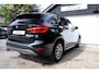 BMW X1 SDrive20i - High Executive-Pano-HUD-Stoelverwarming-Camera