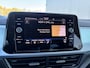 Volkswagen T-Roc 1.0 TSI Life Business | P.cam | Pdc | Navi | All Seasons