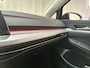 Volkswagen Golf 1.5 TSI Life Business Alcantara Sfeerverlichting Virtual Cockpit Navigatie