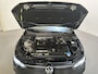 Volkswagen Golf 1.5 TSI Life Business Alcantara Sfeerverlichting Virtual Cockpit Navigatie