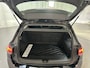 Volkswagen Golf 1.5 TSI Life Business Alcantara Sfeerverlichting Virtual Cockpit Navigatie