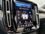 Volvo EC40 Single Motor Extended Range Ultra Black Edition Europa 82 kWh | Panoramadak | Google Maps navigatie | 20 inch velgen | Harman Kardon audio | Stoel- en stuurverwarming | Elektrische stoelverstelling |