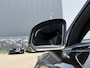 Volvo EC40 Single Motor Extended Range Ultra Black Edition Europa 82 kWh | Panoramadak | Google Maps navigatie | 20 inch velgen | Harman Kardon audio | Stoel- en stuurverwarming | Elektrische stoelverstelling |