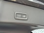 Volvo EC40 Single Motor Extended Range Ultra Black Edition Europa 82 kWh | Panoramadak | Google Maps navigatie | 20 inch velgen | Harman Kardon audio | Stoel- en stuurverwarming | Elektrische stoelverstelling |