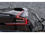 Volvo EC40 Single Motor Extended Range Ultra Black Edition Europa 82 kWh | Panoramadak | Google Maps navigatie | 20 inch velgen | Harman Kardon audio | Stoel- en stuurverwarming | Elektrische stoelverstelling |