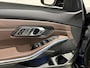 BMW 3-Serie (g20) 330e 292pk AUT8 M-Pakket, Schuifdak, Camera, Individual