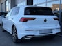 Volkswagen Golf 1.5 eTSI Style DSG LED Navi