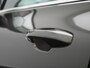 Volvo V60 T6 Recharge AWD Inscription PHEV 340pk | Panodak | Adaptive Cruise | Elektrische achterklep | Camera | Stoelen & Stuur Verwarmd | Keyless | Blis | Apple Carplay | Navigatie | DAB | Virtual | 18"L.M | Plug In Hybrid |