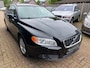Volvo V70 2.5FT Momentum Automaat H.LEER / XENON / TREKHAAK / YOUNGTIMER