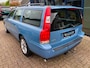 Volvo V70 2.4 Momentum LEER / PDC / TREKHAAK