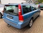 Volvo V70 2.4 Momentum LEER / PDC / TREKHAAK