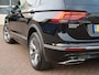 Volkswagen Tiguan Allspace 1.5 TSI Highline Business R 7p. | Panorama dak | Comfort Stoelen | Camera