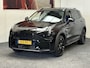 Lynk & Co 01 1.5 BLACK LINE PREMIUM LEDEREN BEKLEDING 100 STUKS OP VOORRAAD ! VOL OPTIES ! 360 CAMERA ADAPTIVE CRUISE CONTROL PANORAMA SCHUIF/KANTELDAK APPLE CARPLAY/ANDROID RIJSTROOKSENSOREN ZEER MOOI !! INCL NIEUWE TREKHAAK
