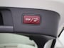 Mercedes-Benz GLA 180 Premium Plus | WORDT VERWACHT | Automaat | Camera | Parkeersensoren | Panoramadak | Stoelverwarming | AMG-Styling |